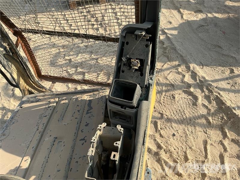 Cab - Fits Komatsu PC400-8R Kabine i unutrašnjost