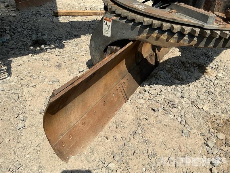 CASE 845 Motor Grader (Inoperable) Greiderid