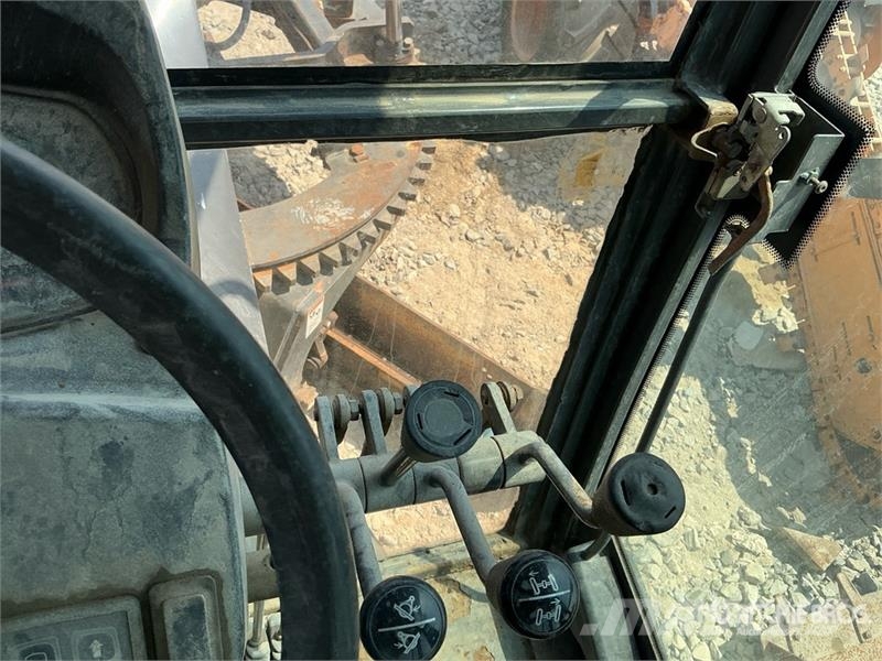 CASE 845 Motor Grader (Inoperable) Greiderid