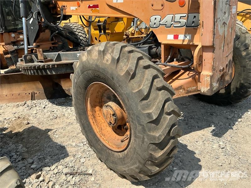 CASE 845 Motor Grader (Inoperable) Greiderid