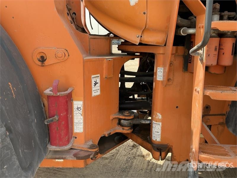 CASE 921E Wheel Loader Wheel loaders