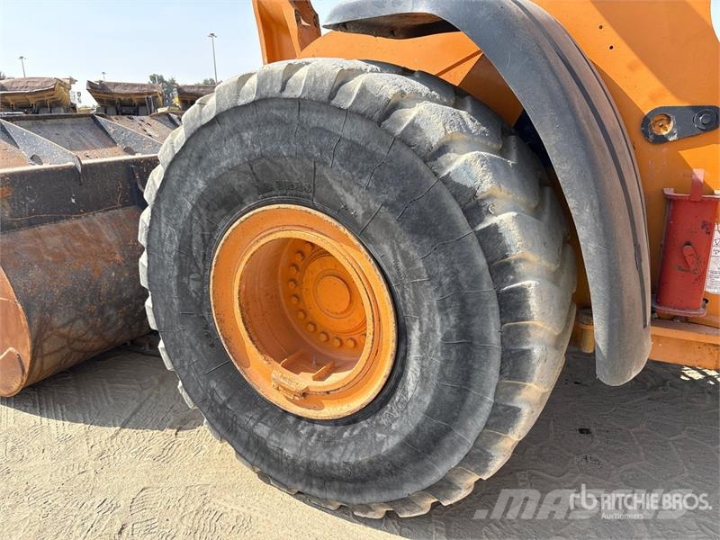 CASE 921E Wheel Loader Rataslaadurid