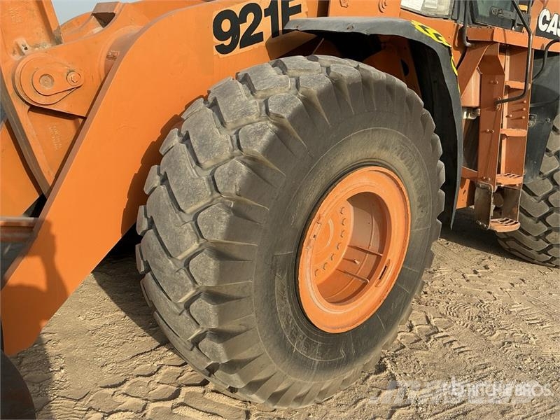 CASE 921E Wheel Loader Wheel loaders