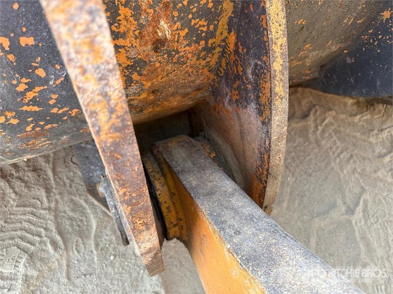 CASE 921E Wheel Loader Rataslaadurid