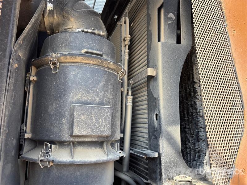 CASE 921E Wheel Loader Rataslaadurid