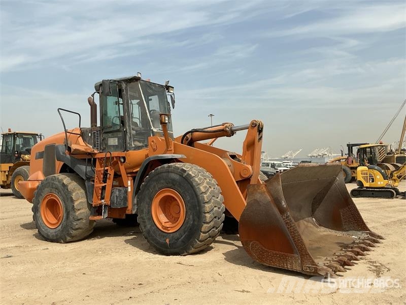 CASE 921E Wheel Loader Wheel loaders
