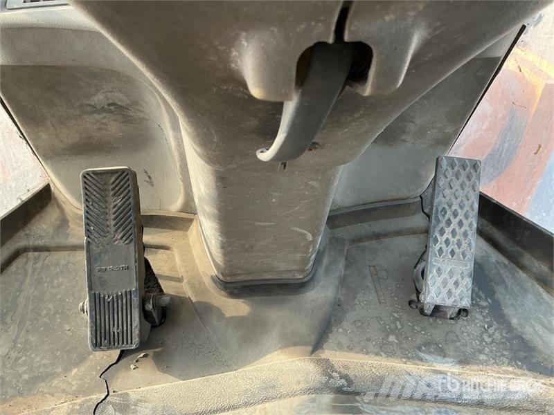 CASE 921E Wheel Loader Wheel loaders