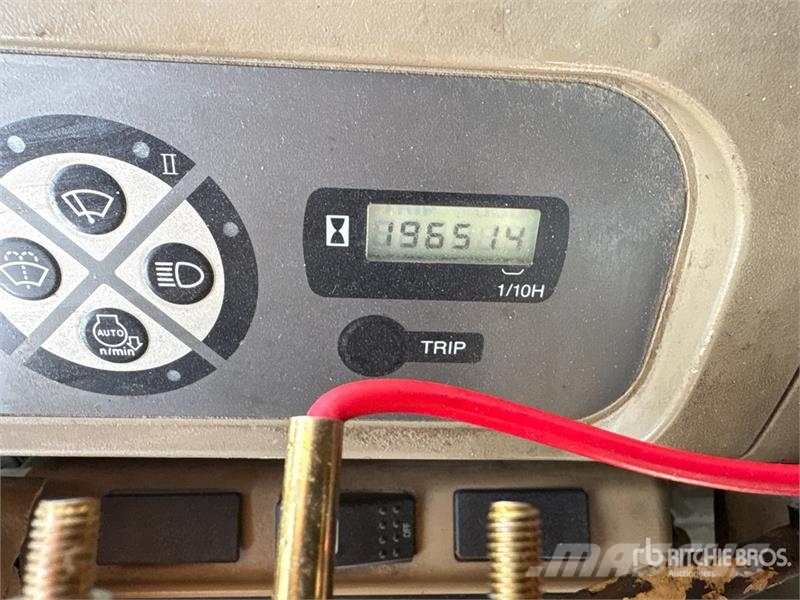 CASE CX370B Tracked Excavator Bageri gusjeničari