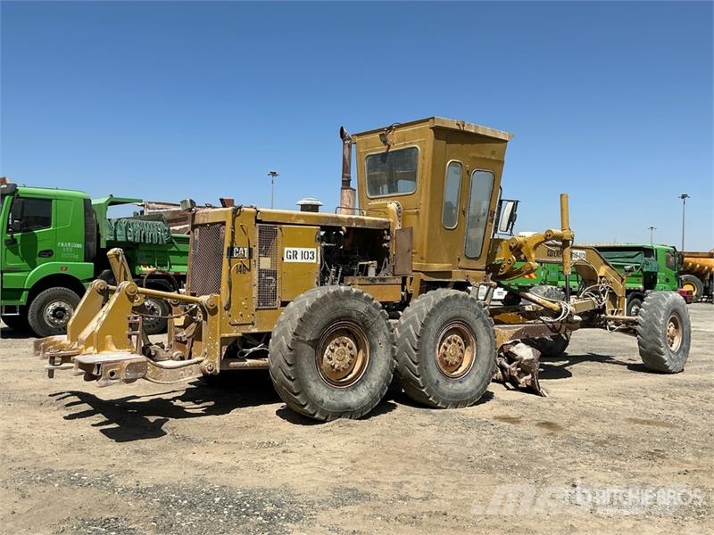 CAT 14G معدات تمهيد الطرق