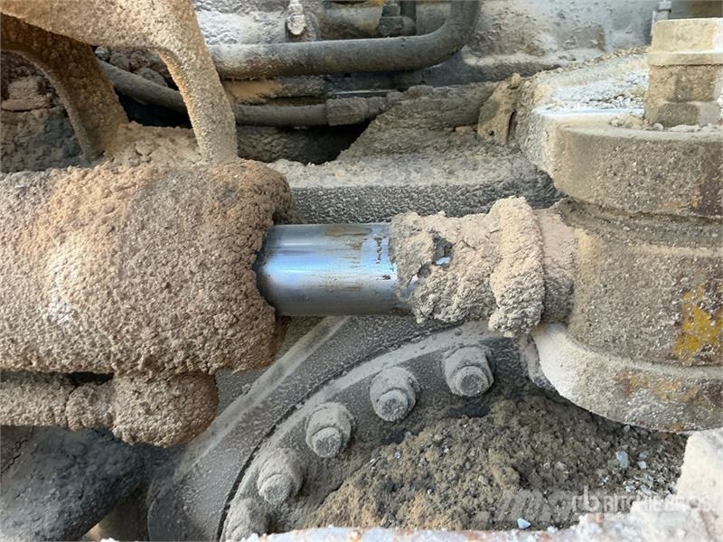CAT 14G معدات تمهيد الطرق