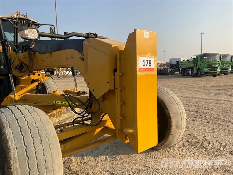 CAT 14M Motor Grader Grejderi