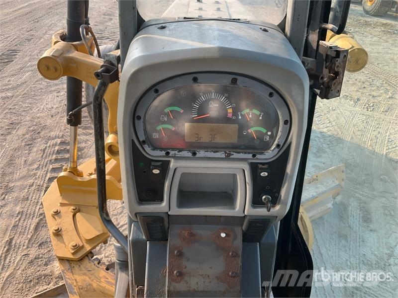 CAT 14M Motor Grader Grejderi