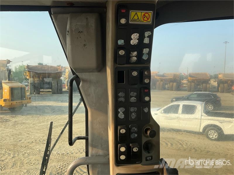 CAT 14M Motor Grader Grejderi
