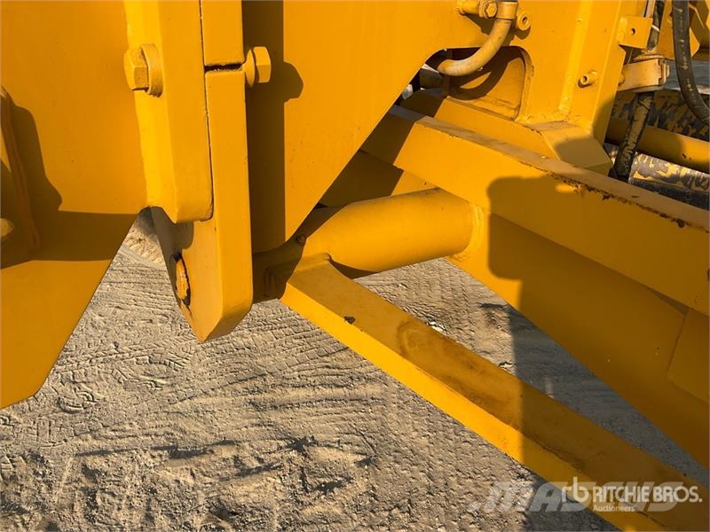 CAT 14M Motor Grader Grejderi