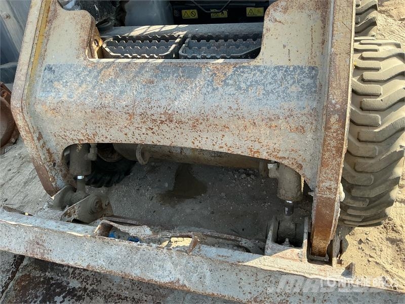CAT 216B Skid steer loaders
