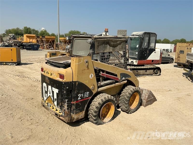 CAT 216B Skid steer loaders