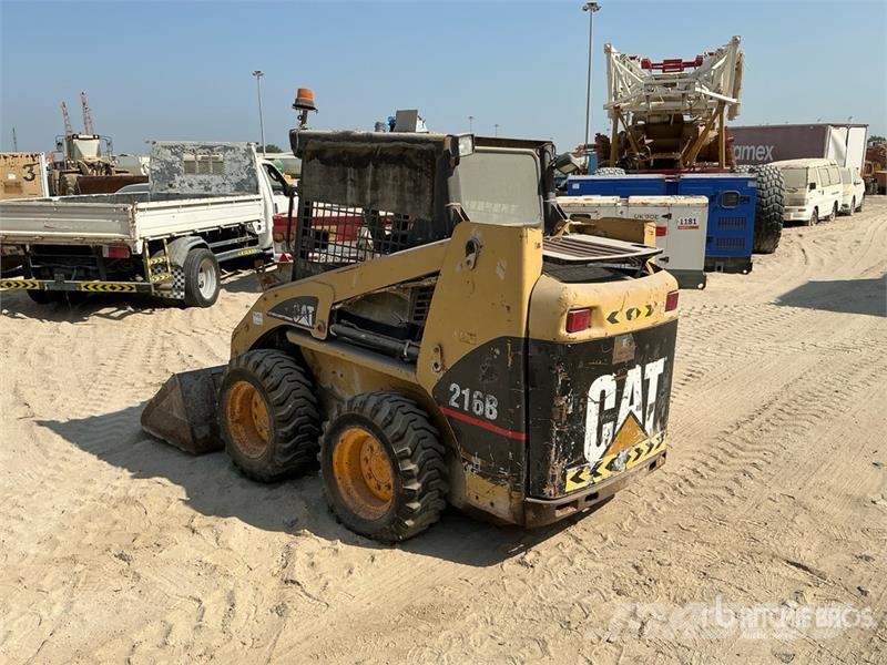 CAT 216B Skid steer loaders