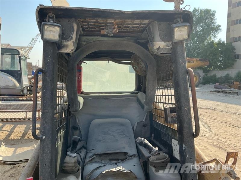 CAT 216B Skid steer loaders