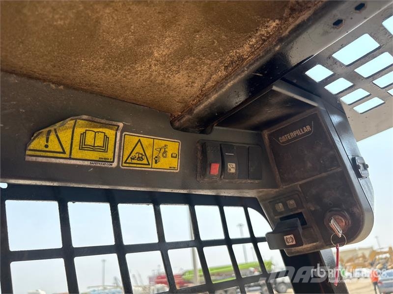 CAT 259B Chargeuse compacte