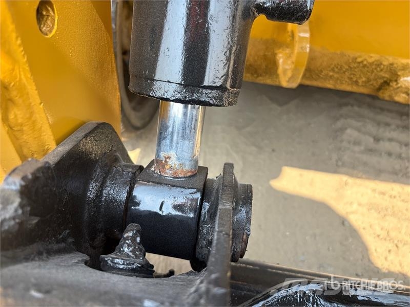 CAT 259B Chargeuse compacte