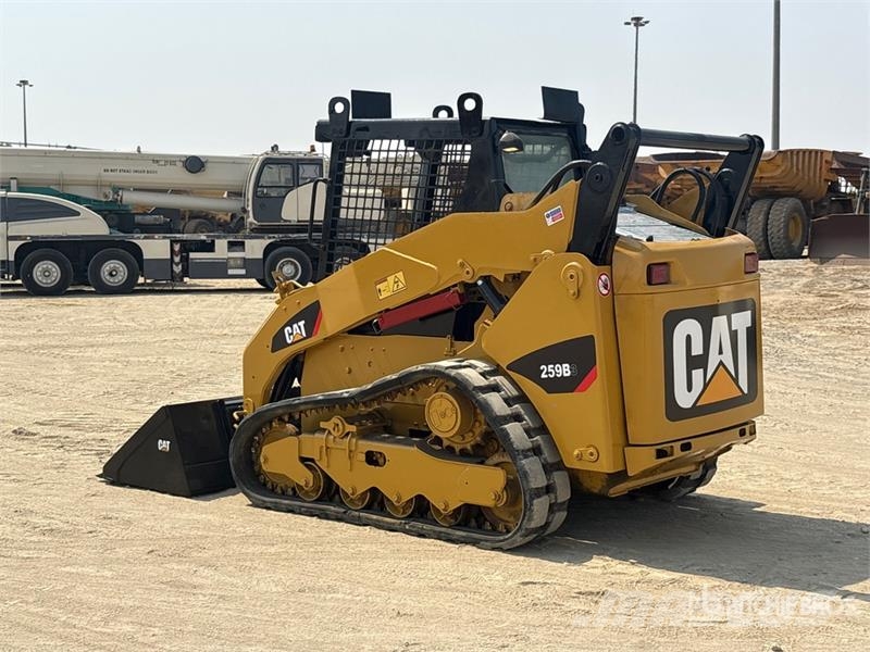 CAT 259B Chargeuse compacte