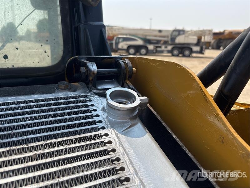 CAT 259B Chargeuse compacte