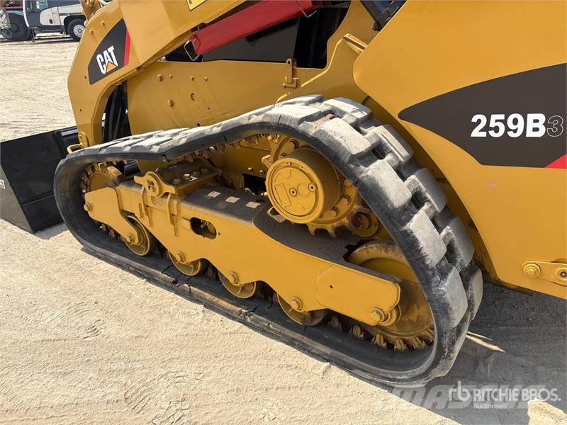 CAT 259B Chargeuse compacte