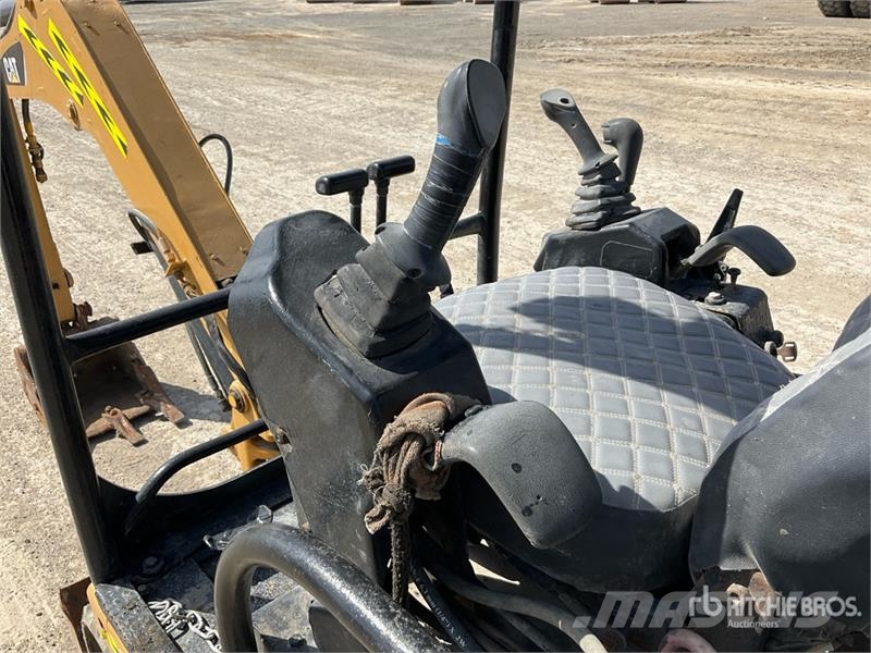 CAT 301.6C Mini bagri <7t
