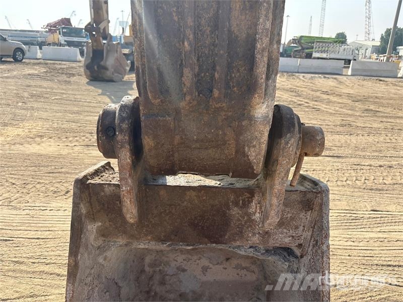 CAT 320CL Tracked Excavator حفارات زحافة