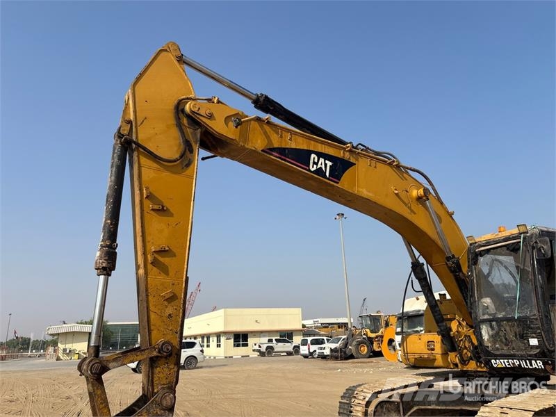 CAT 320CL Tracked Excavator Lánctalpas kotrók