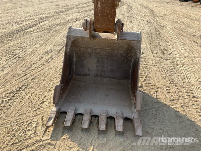 CAT 320D Tracked Excavator Гусеничні екскаватори