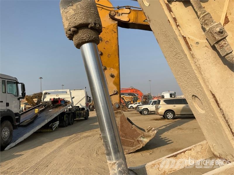 CAT 320D Tracked Excavator Raupenbagger
