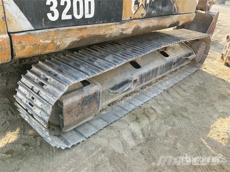 CAT 320D Tracked Excavator Raupenbagger