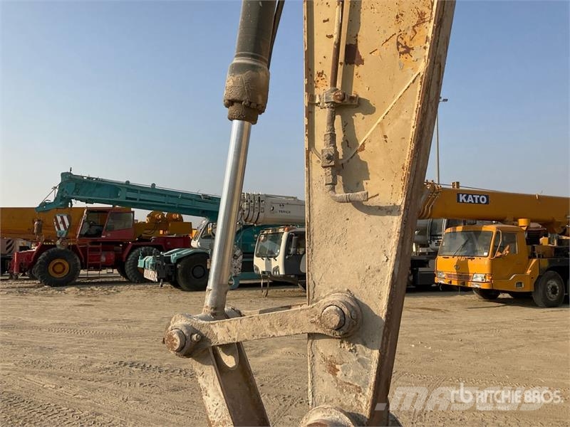 CAT 320D Tracked Excavator Гусеничні екскаватори