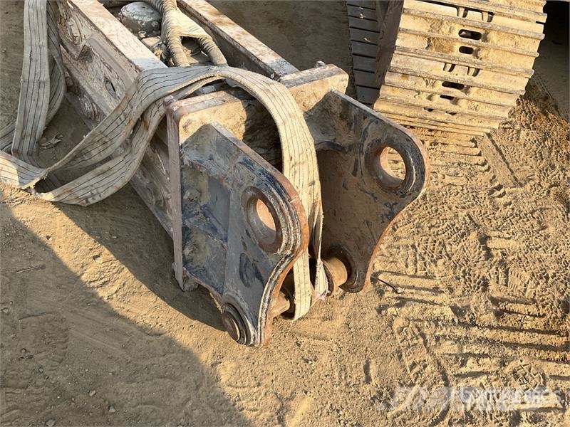 CAT 320D Tracked Excavator Raupenbagger