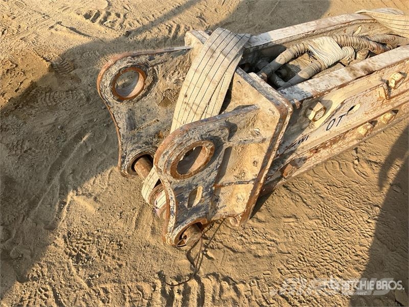 CAT 320D Tracked Excavator Raupenbagger