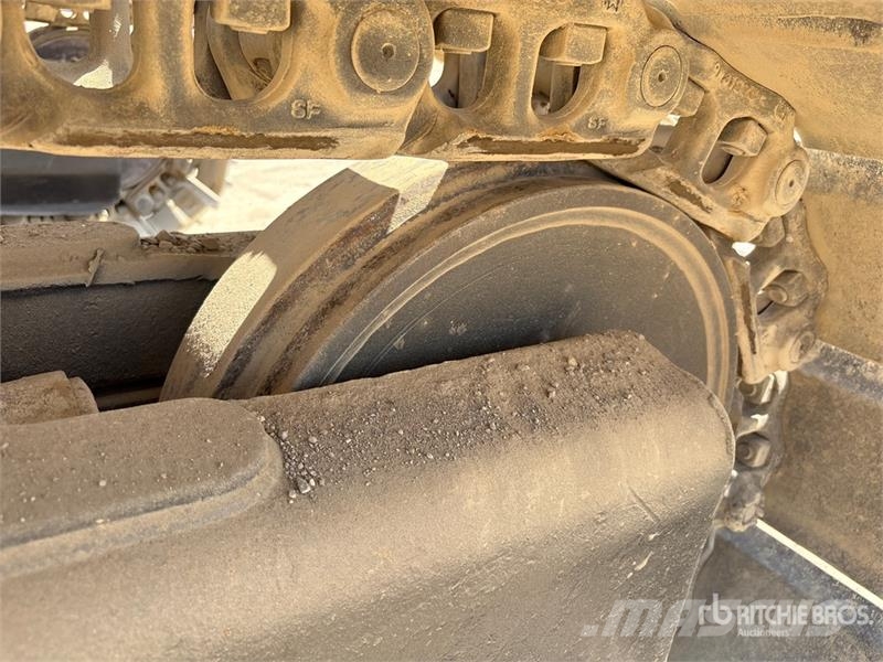 CAT 320D Tracked Excavator حفارات زحافة