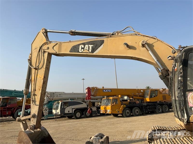 CAT 320D Tracked Excavator Гусеничні екскаватори