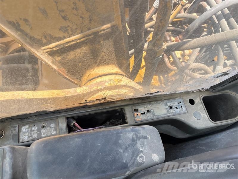 CAT 320D Tracked Excavator Koparki gąsienicowe