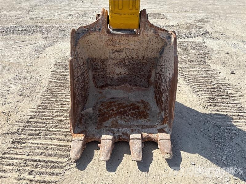CAT 320D2 Tracked Excavator حفارات زحافة
