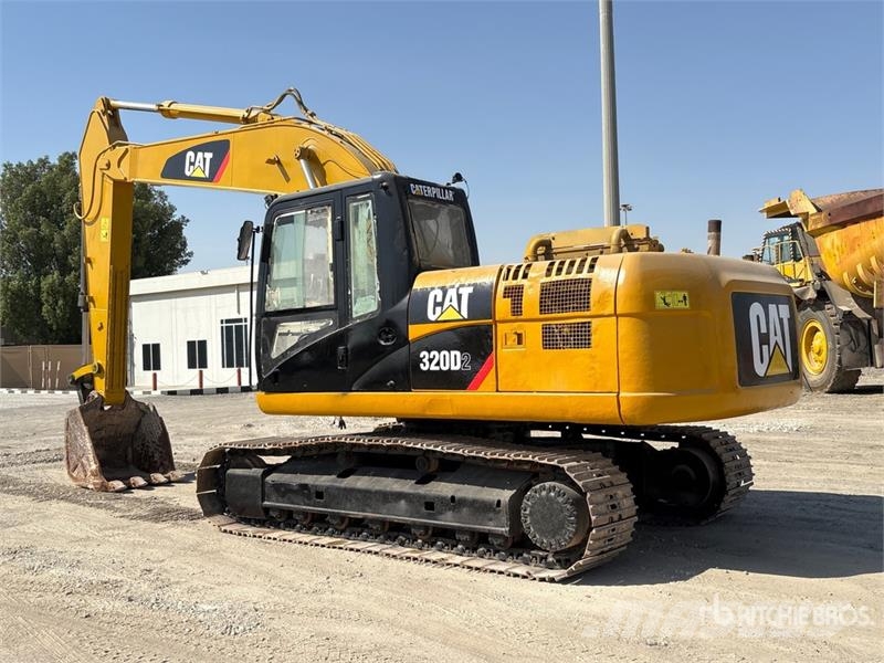 CAT 320D2 Tracked Excavator حفارات زحافة