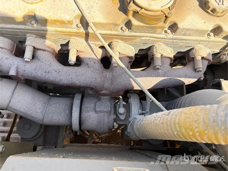 CAT 320D2 Tracked Excavator حفارات زحافة