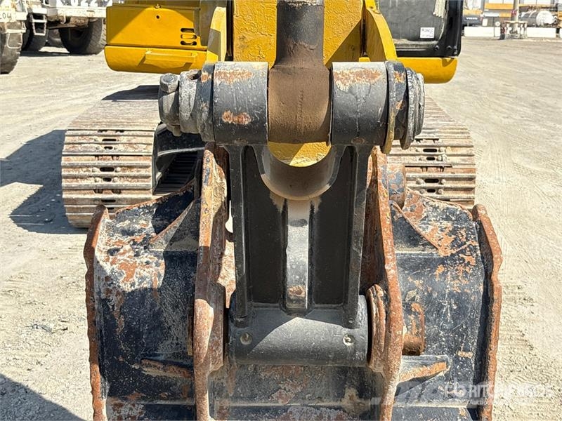 CAT 320D2 Tracked Excavator حفارات زحافة