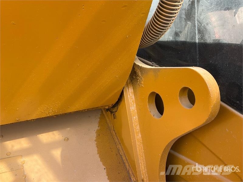 CAT 320DL Tracked Excavator Crawler excavators