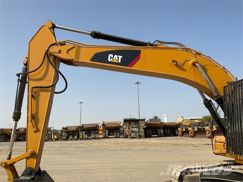 CAT 320DL Tracked Excavator Crawler excavators