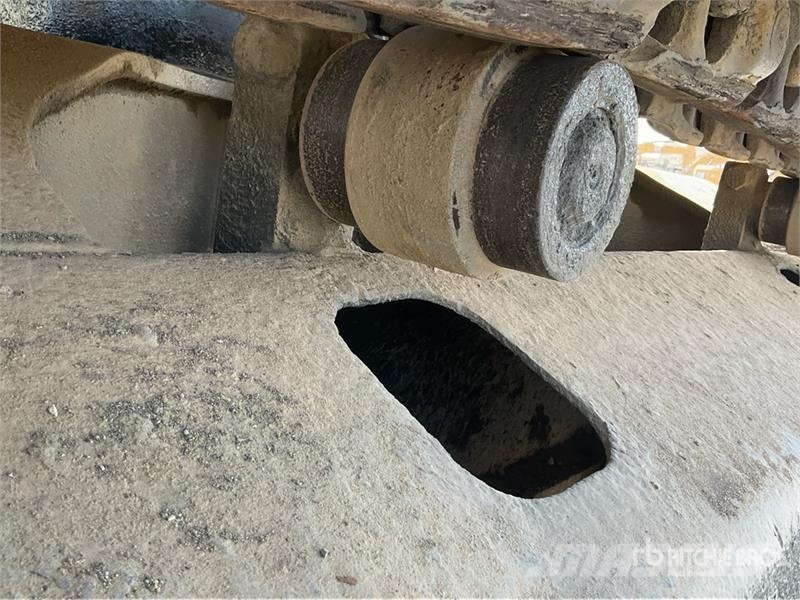 CAT 320DL Tracked Excavator Crawler excavators