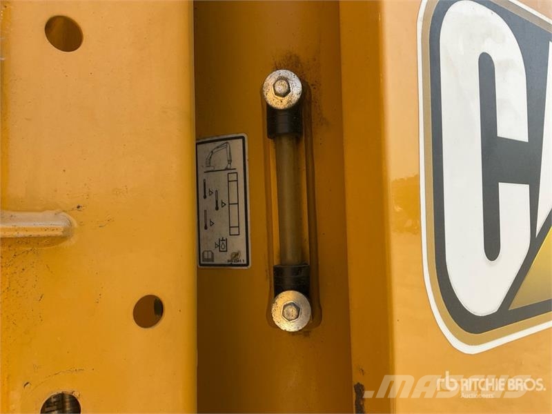CAT 330 Tracked Excavator Гусеничные экскаваторы