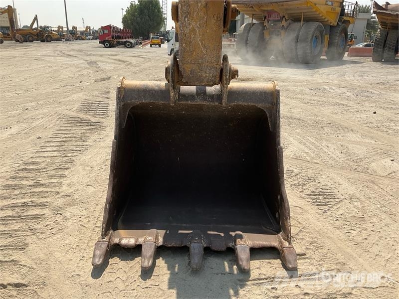 CAT 330 Tracked Excavator Гусеничные экскаваторы