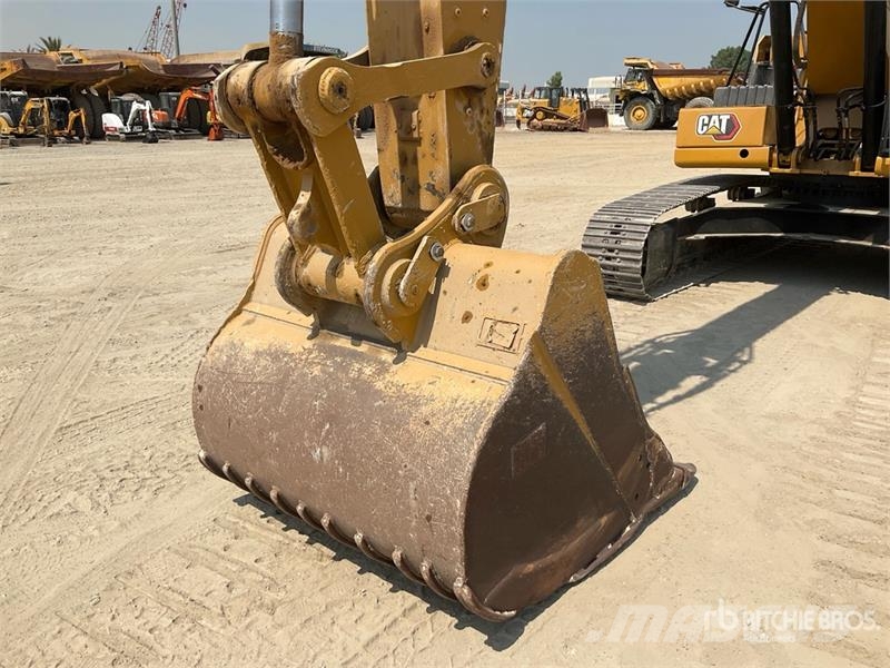 CAT 330 Tracked Excavator Гусеничные экскаваторы