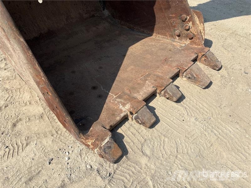 CAT 336D Tracked Excavator Roomikekskavaatorid